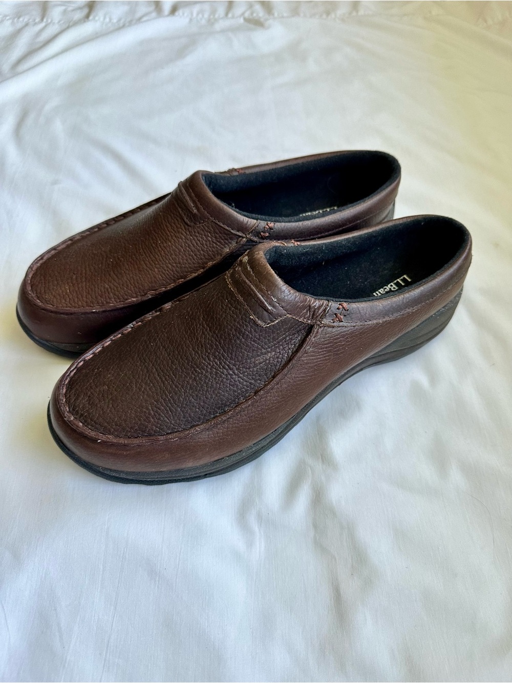 L.L. Bean Men's Brown Pebbled Leather Comfort Slip-On Casual Shoes